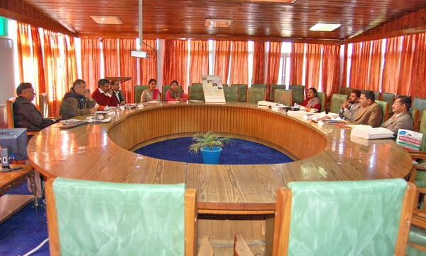 A meeting of SIRDs of Northern States was held at   the Institute (JPG, 92 KB)