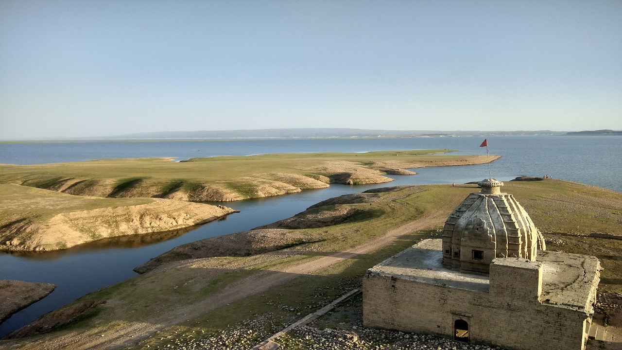 Bathu Temple, Kangra