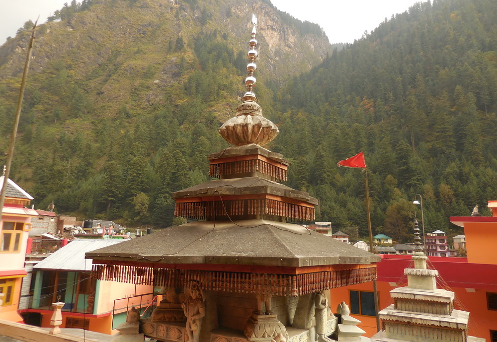 SRI RAM MANDIR, MANIKARAN, KULLU